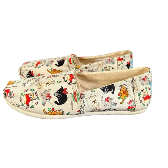 TOMS Christmas Cat Print Slip-On Canvas Flats - Picture 4 of 10